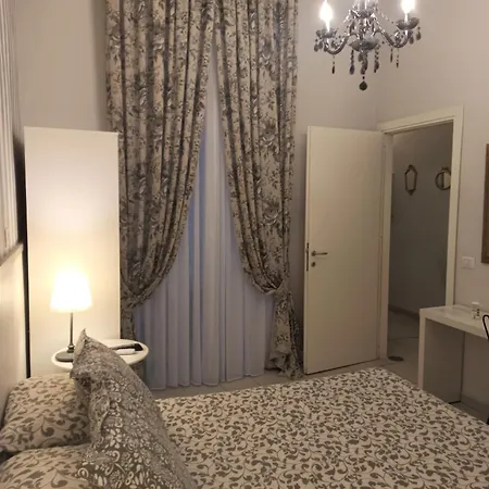 Dei Decumani Couette-café Naples