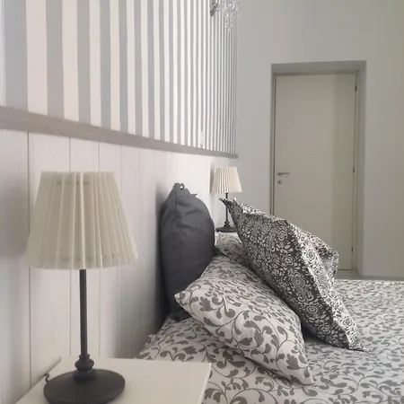 Dei Decumani Неаполь