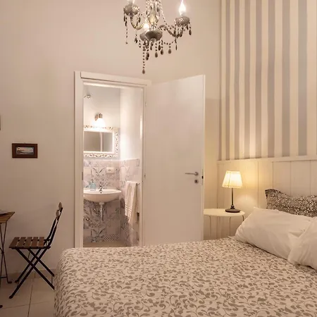 Dei Decumani Couette-café 3*
