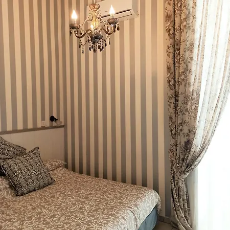Dei Decumani 3* Neapel