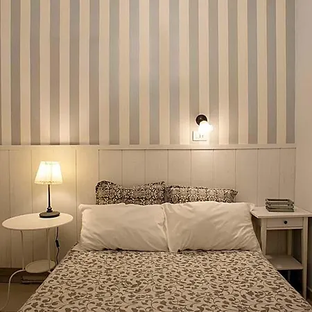 Bed & Breakfast Dei Decumani 3*