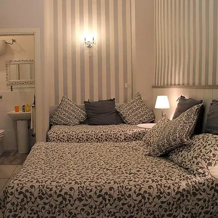 Dei Decumani Bed & Breakfast 3*