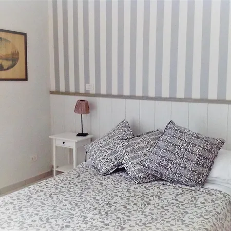 Dei Decumani Couette-café 3*