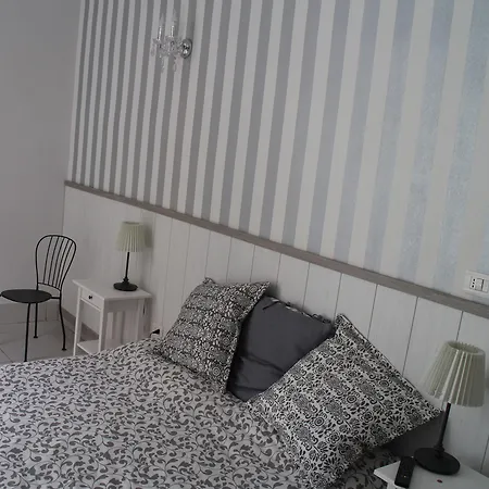 데이 데쿠마니 B&B 나폴리