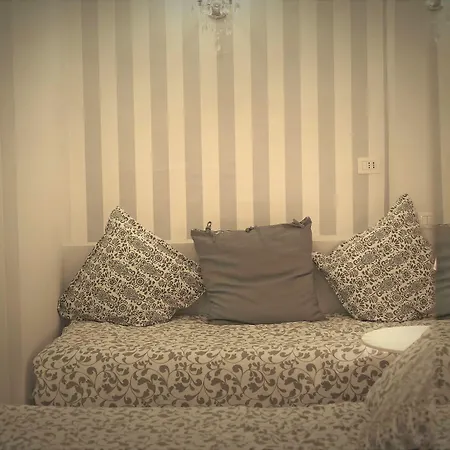 데이 데쿠마니 B&B 나폴리